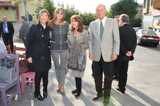 ZEYNEP SEZER, HEVES EKİNCİ, FİSUN TOPBAŞ, EDİZ HUN