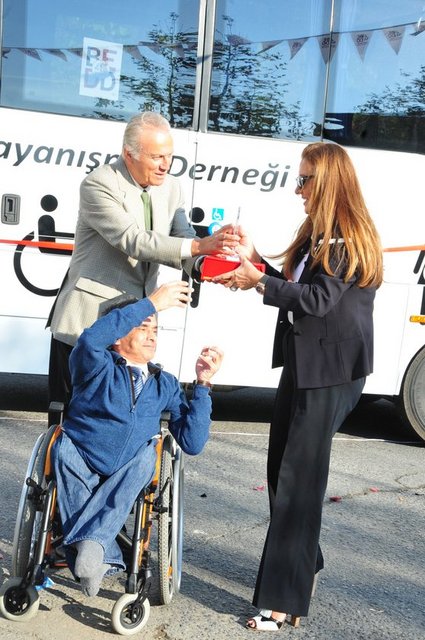 KEMAL DEMİREL, EDİZ HUN, TÜLAY AKSOY ÖZİLHAN
