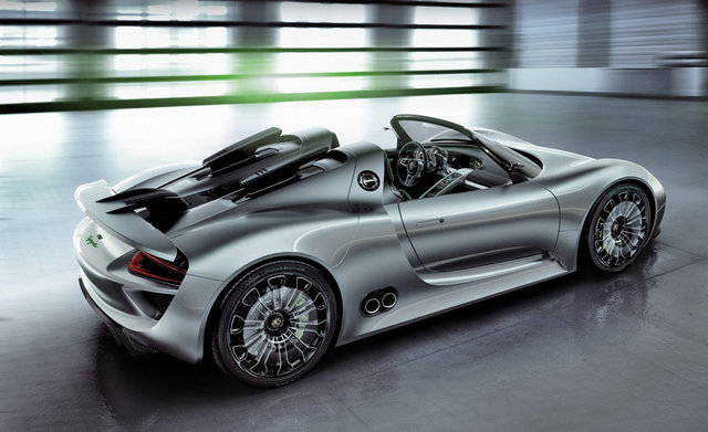 2014 Porsche 918 Spyder 850 bin dolar