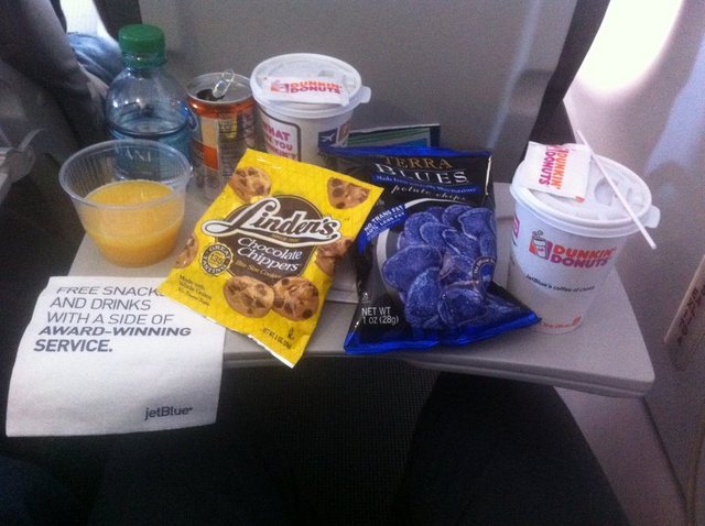 JetBlue'nun ikramı.