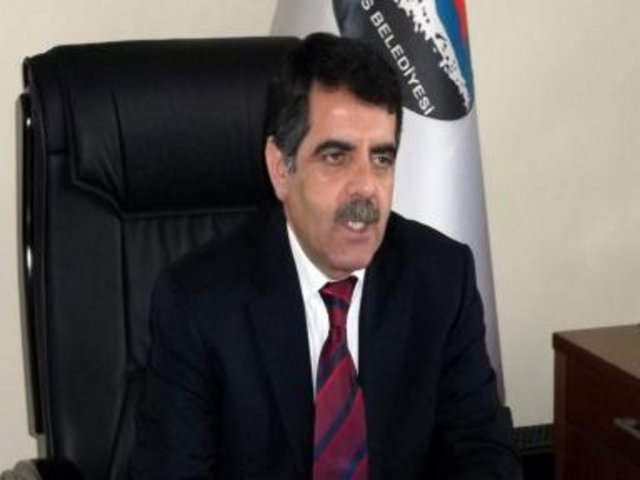 KARS... AK Parti'li Nevzat Bozkuş 2009'da %32,72 ile kazandı.