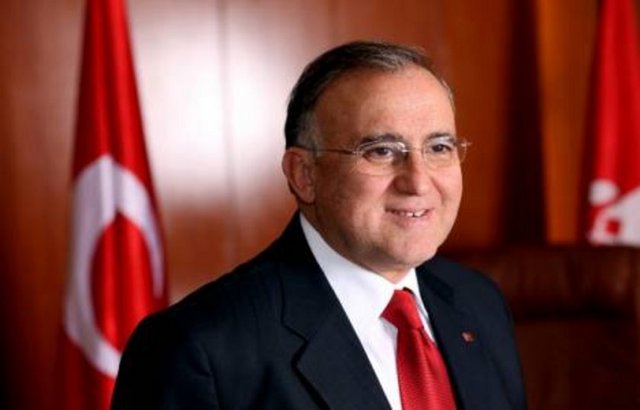 GAZİANTEP... AK Parti'li Asım Uğur Güzelbey 2009'da %52,53 ile kazandı. Fatma Şahin, AK Parti Gaziantep Büyükşehir Belediye Başkan Adayı oldu