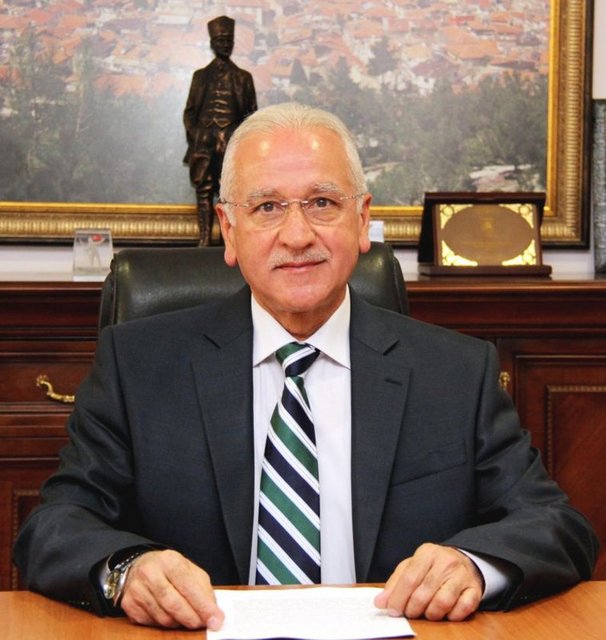 BURDUR... AK Parti'li Sebahattin Akkaya 2009'da %40,00 ile kazandı.