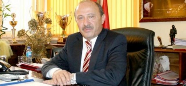 ZONGULDAK... CHP'li İsmail Eşref 2009'da %45,78 ile kazanmıştı. Ali Bektaş AK Parti Zonguldak Belediye Başkan Adayı oldu