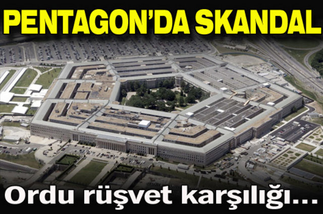 Pasifik'te görev alan Amerikan donanma komutanları ile bağlantıları bulunan "Fat - Leonard" lakaplı Malezyalı girişimci iş adamı Leonard Francis'in, ordunun sırları - karşılığında, komutanlara hayat kadınları ayarladığı, uçak biletleri satın alındığı - ve dünya starlarının konserlerine biletler bulduğunun ortaya çıkmasıyla, Amerikan - ordusunda büyük bir skandal patlak verdi.