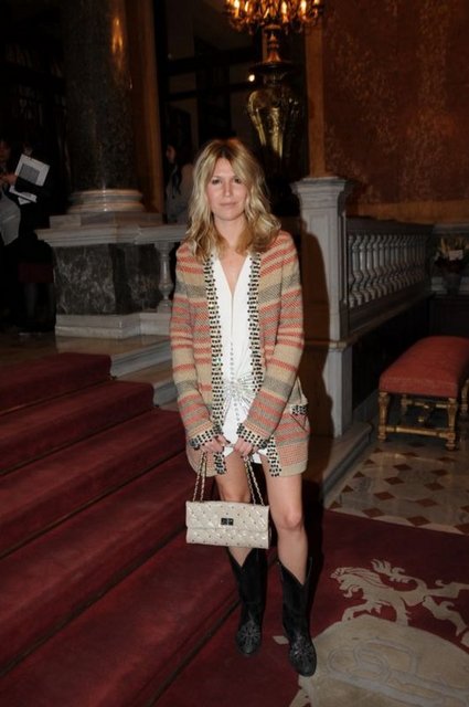 Bite adlı magazin dergisinin Kasım sayısındaki iddiaya göre Mermerci 10 haftalık hamile!