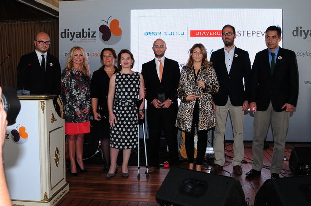 OĞUZHAN SÜRAL, AYŞEGÜL DİNÇKÖK, ARZU KARATAŞ, ÖZLEM CANKURTARAN, CELAL ÇÖLKEŞEN, MELEK MANİSALI, ÖZHAN ÖZTÜRK, REMZİ EMİROĞLU