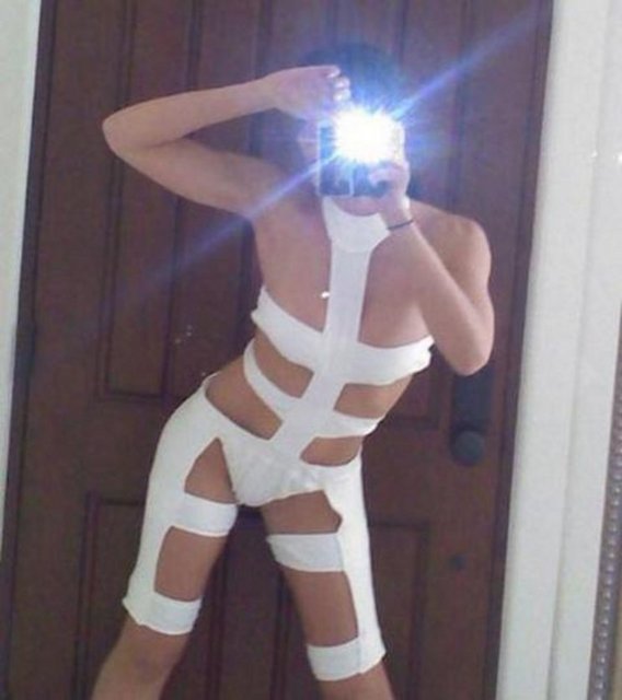 Adrianne Curry -  -  -  -  -  -  -  -  -  -