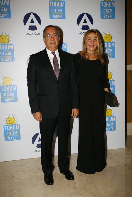 CÜNEYT - ESRA ÇALICIOĞLU