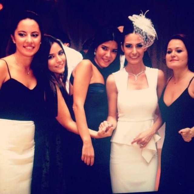 Kapıdan girdiğimde 'Bu evleneceğim kız' demiş.