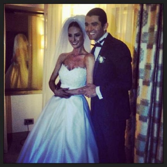 Özlem Yılmaz, eşi ile tanışma hikayesini böyle anlatmıştı: 'Arkadaşımın diplomasıyla ilgili bir sorun çıkmıştı ve bunun için okul gittik.