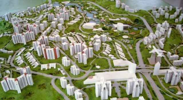 CAYMA HAKKI: Daha önce 7 ve 10 gün ile sınırlanan çeşitli mal ve hizmet alımlarındaki cayma hakkı süresi tüketici kredileri, ön ödemeli konut satışları, devre mülk, devre tatil ve paket tur sözleşmelerinde 14 güne çıkarıldı. Taksitli satışlarda ise cayma hakkı 7 gün ile sınırlı.