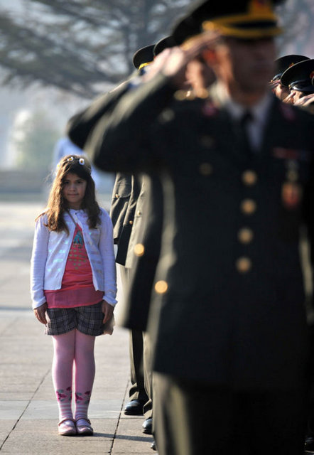 Büyük Önder Atatürk, ebediyete intikalinin 75. yılında anıldı.