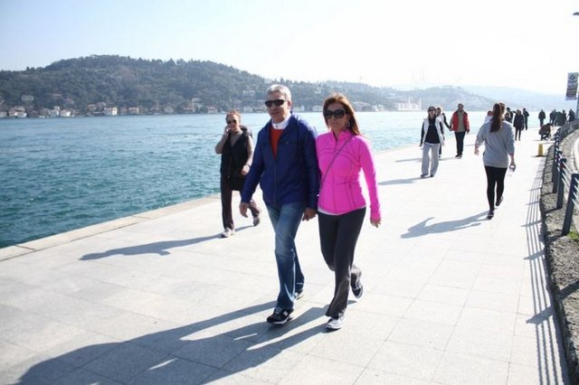 GARY LACHMAN - DALIA GARİH