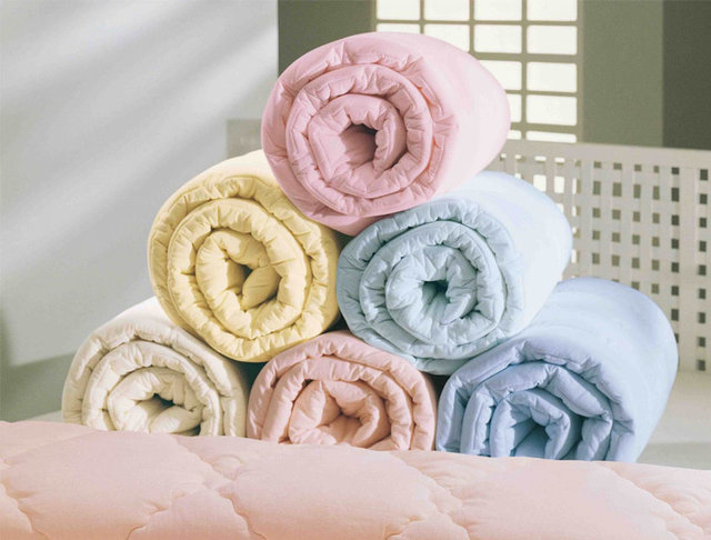 Aksi takdirde deri parçalarının bulaştığı yorganların temiz olması akciğer sağlığı açısından da önemli!  -  -  -