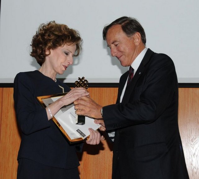 BÜLENT ECZACIBAŞI