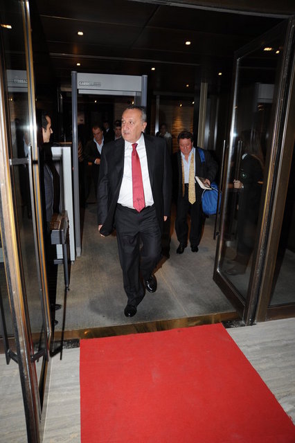 MEHMET AĞAR
