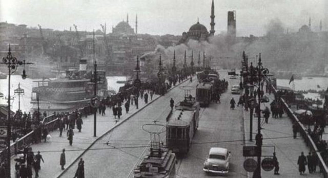 TÜRKİYE YÜKSELME PARTİSİ - 1948, İstanbul - Kurucular: Ali Rıza Gizdeşir, Zeki Güken, Hüseyin Azmi Balcı, Mehmet Fars Berazioğlu, Sacide Şuvan, Nadide Öztürk, Halit Hünkar