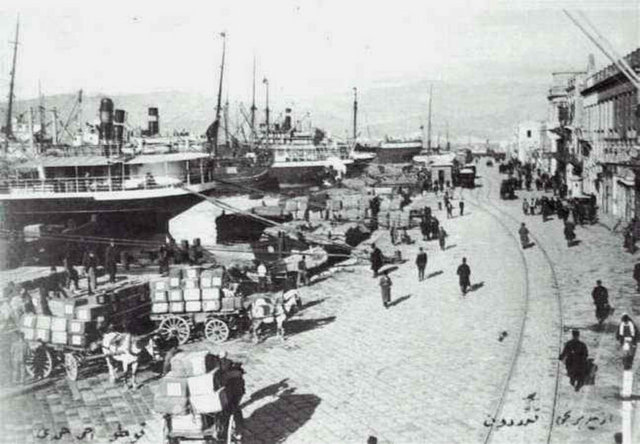 İZMİR MÜDAFAA-İ HUKUK-U OSMANİYE CEMİYETİ - 1918, İzmir - Kurucu ve Yöneticiler: Moralizade Muvaffak, Halit ve Nail, Menemenlizade Muvaffak, Haşim Enveri, Nazmi, Hüseyin Lütfi