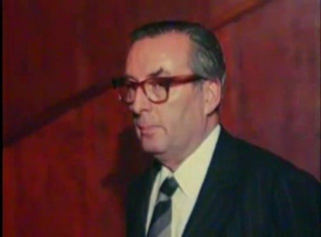 GÜVEN PARTİSİ - 12.5.1967, Ankara - 17.1.1971'de ad değiştirdi, Milli Güven Partisi oldu. - Kurucu ve Yöneticiler: Turhan Feyzioğlu (Genel Başkan), Orhan Öztrak, Ferit Melen