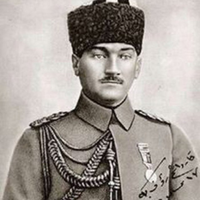 ŞARKİ ANADOLU MÜDAFAA-İ HUKUK CEMİYETİ - 1919, Erzurum - Kurucuları: Erzurum Kongresi üyeleri adına Mustafa Kemal Paşa, Sabık Ahriye Nazırı Rauf Bey, Samık Trabzon Mebusu Servet ve İzzet Beyler, Sabık Erzurum Mebusu Raif