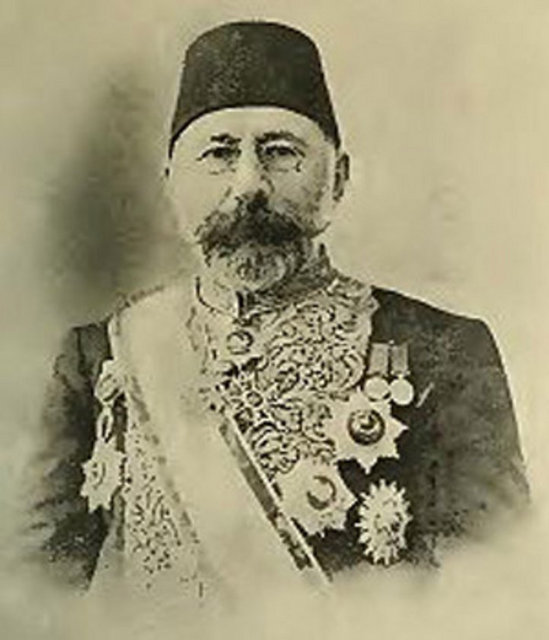 MİLLİ KONGRE - 1918, İstanbul - Genel Başkan Göz Dr.Esat Paşa - Kurucuları: Milli Talim ve Terbiye Cemiyeti erkanı ile o dönemin çeşitli partilerinin yöneticileri, Genel Sekreter Abdurrahman Şeref Bey