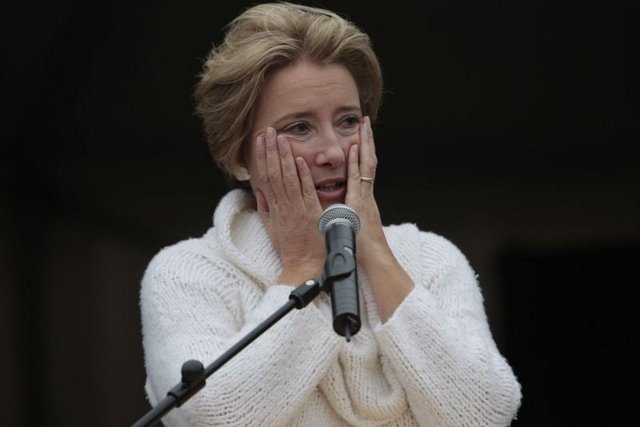 Helena harika bir - kadın. Kocamher - ikimizi de aynı anda - sevmişti" dedi.