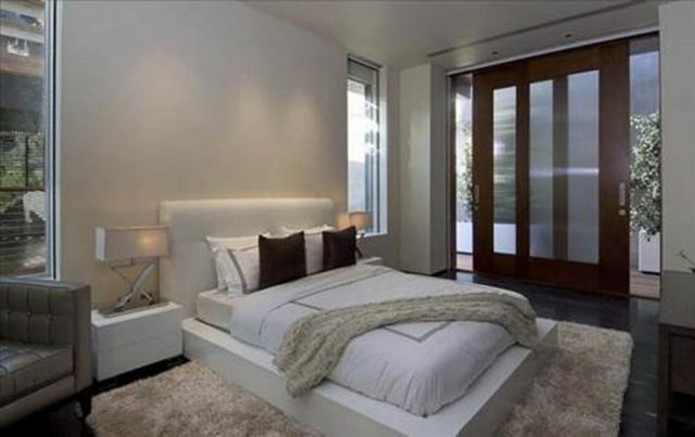 Biz söyleyelim hayallerin ötesinde...