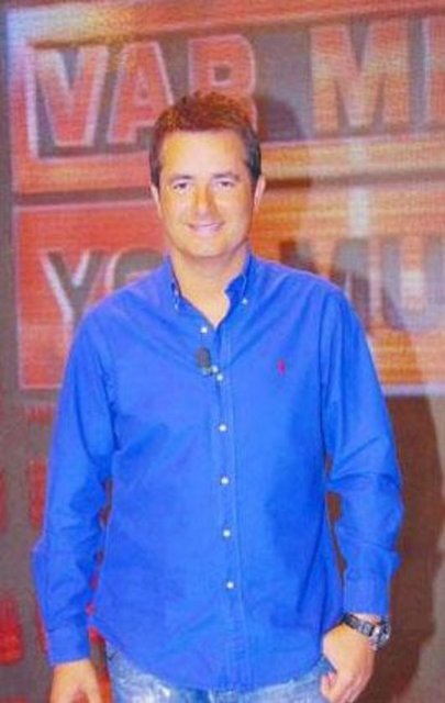 Aralarında Adriana Lima, Chrustina Aguilera, 50 Cent, Paris Hilton'un da bulunduğu bir çok ünlüyü programına konuk etti.