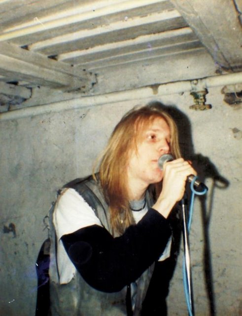 Geride bıraktığı intihar notunda ise hayranlarına ölmeden önceki son anlarından neler yaptığını anlatan ve gerçekten ölmek istediği  konusunda herkesi ikna etmeye çalışan ifadeler yer aldı.