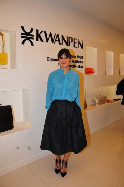 ASLI BAYRAKTAROĞLU