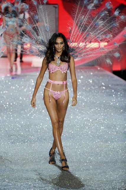 JOAN SMALLS
