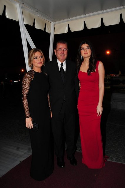 AYŞEGÜL - MUHARREM, DİLA TOPLUSOY 