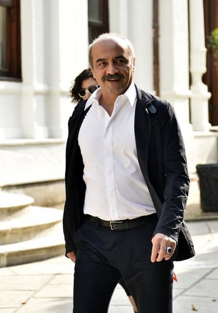 Geçtiğimiz günlerde Cem Yılmaz'ın Yılmaz Erdoğan ve Mert Fırat'la birlikte Crowe'un Çanakkale Savaşı sonrasını konu edinen yeni filmi "The Water Diviner"da rol alacağı açıklanmıştı.