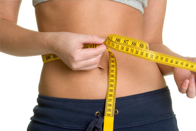 Bu burcun fit olmak için avantajı sporu sevmesidir. Sosyal hayatları sebebi ile düzenli beslenemedikleri günleri egzersiz ile telafi edebilirler.