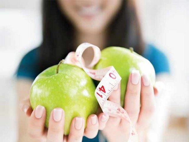 Bu faktör diyetlerini bozmalarına neden olacak en temel sebeptir. Sağlıklı alışveriş ve sağlıklı ve hafif pişirme yöntemlerini öğrenmeleri Boğa burcu olan kişiler için önemlidir.