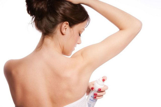 Kokulu, deodorant ve alkol içerikli sabunlar cildi tahriş edebilir.