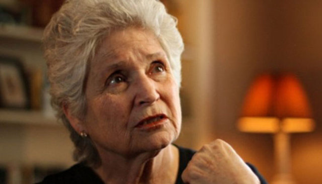 'Yunuslarla konuşan kız' isimli BBC belgeseli 1960'lı yıllarda şişe burunlu bir yunusa İngilizce öğretmek için görevlendirilen nörolog John C. Lilly'ye asistanlık yapan Margaret Howe, yaşadıklarını yıllar sonra anlattı...