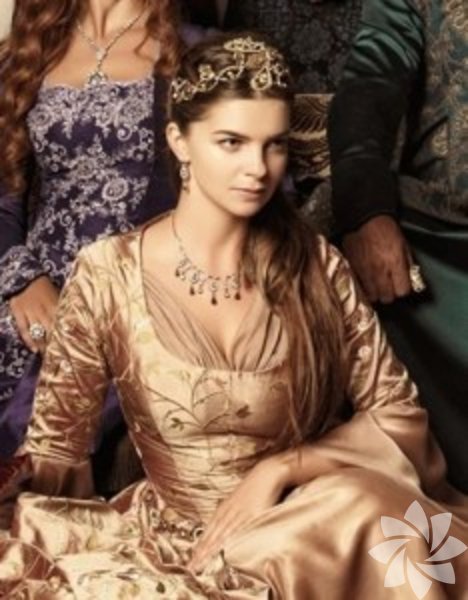 Rüstem Paşa'nın sadrazamlığı, Mihrimah Sultan'la evliliğinden sonraya denk gelir. 