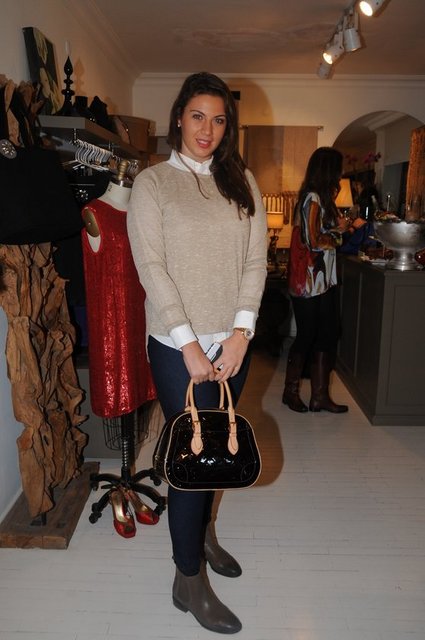 NAZLI BOLAK