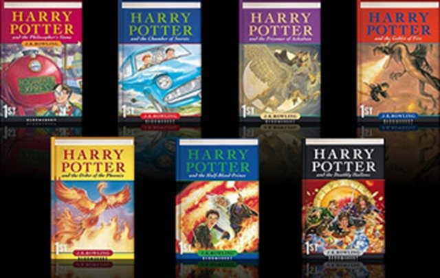 2- Harry Potter 450 milyon adetlik satış rakamıyla dünyanın en çok satan kitabı oldu.  -