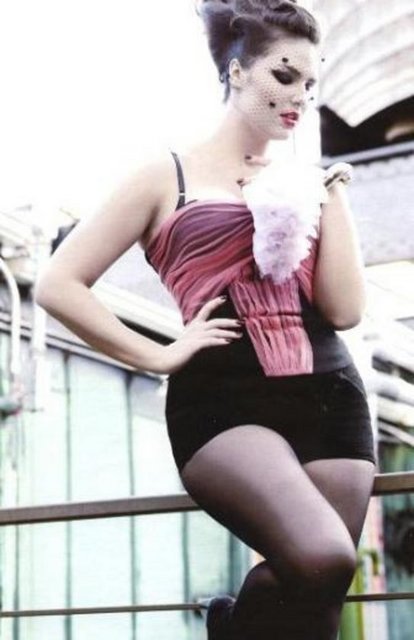 Lawley'e o çekimde eşlik edenlerden biri de Cancice Huffine'ydi.