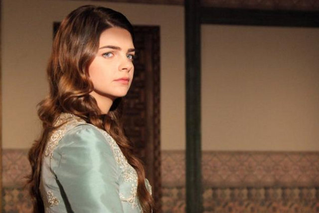 Mihrimah Sultan - Mihrimah Sultan 1578'de 50 yaşındayken yeğeni III. Murat'ın saltanatı sırasında öldü ve babası I. Süleyman'ın Süleymaniye Camii'ndeki türbesinde babasının yanı başında gömüldü. -