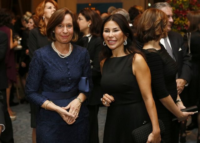 ARLETTE CONZEMIUS, SUZAN SABANCI DİNÇER