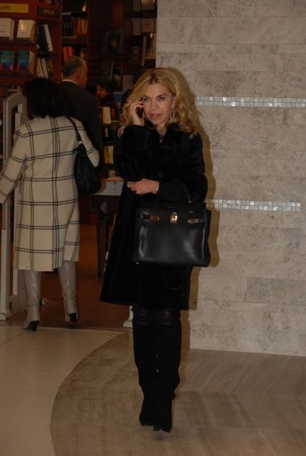 BERRAK BARUT