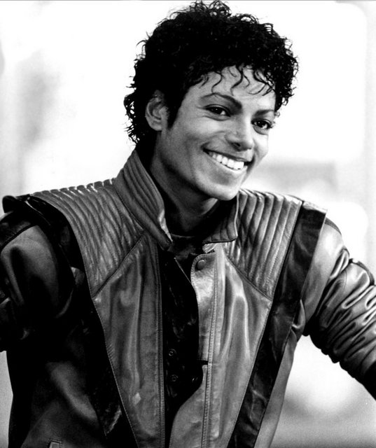 Michel Jackson kalbi kırık bir adamdı. O kendisini aşağı çekmek isterken ben onu korumaya çalıştım."
