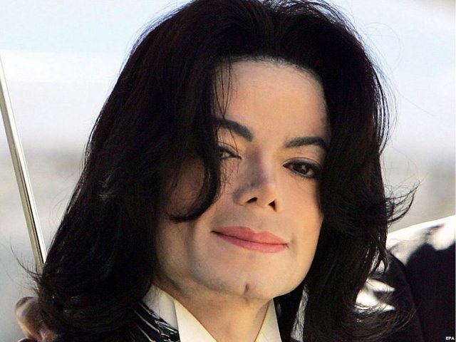 Verdiği ilaçlar nedeniyle Michael Jackson'u öldürmekle suçlanan doktor Conrad Murray cezaevinden çıktıktan sonra ilk kez konuştu. -  -  -  -