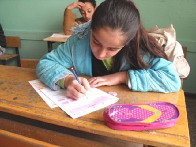 2. Duygusal Mantık Yürütme (Mantıklı bir açıklaması olmaksızın o anlık duygu durumuna göre düşünme) -Sınavım kötü geçecek, öyle hissediyorum.