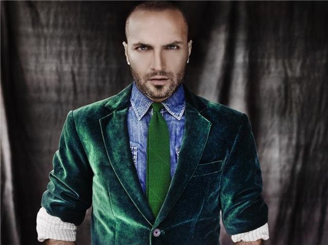 Caner Erkin'in eşi Asena Erkin'le yasak aşk yaşadığı iddiasıyla gündemden düşmeyen Berkay suskunluğunu Radikal'e bozdu.