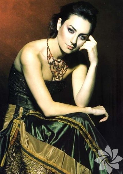 1999-2000 yılları arası animasyon filmlerinde seslendirme yaptı.